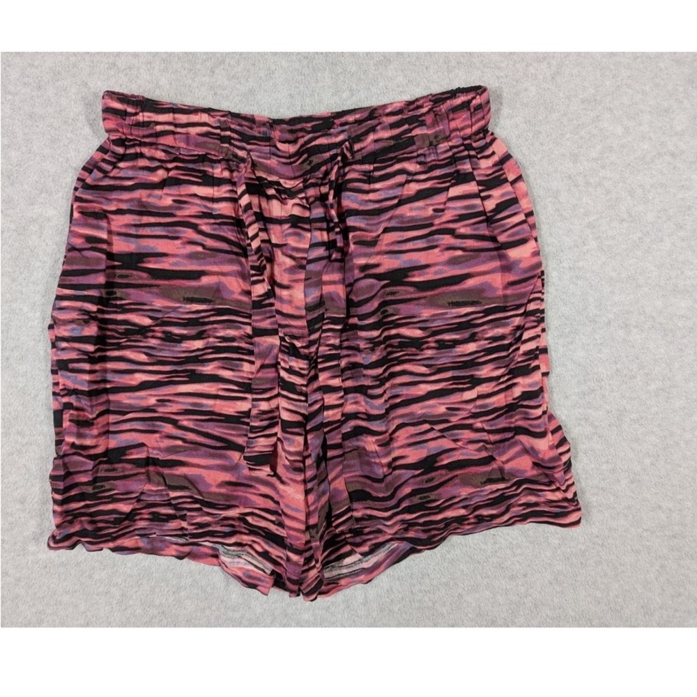 Stylish Pink Patterned Women's Shorts